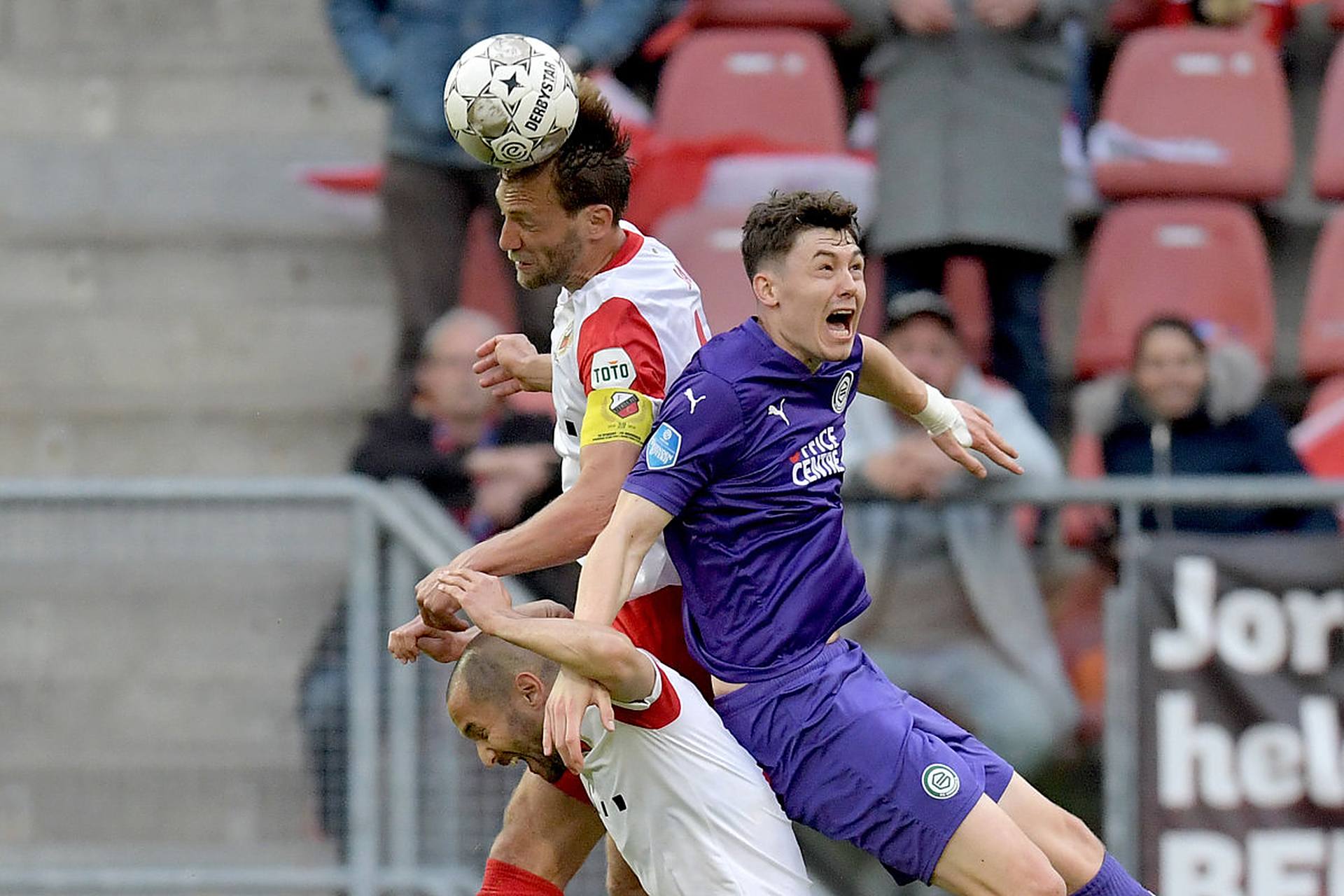 对比赛充满 对比赛充满