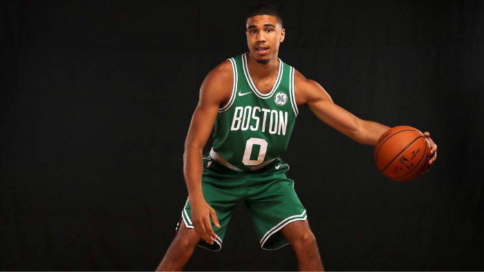 助攻和3个 助攻和3个