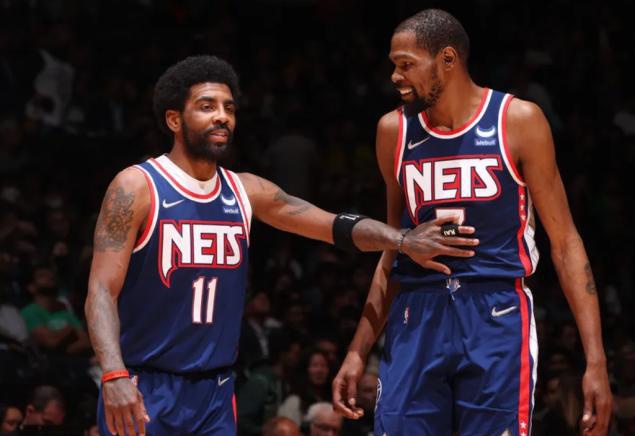 马宁坚持自 马宁坚持自