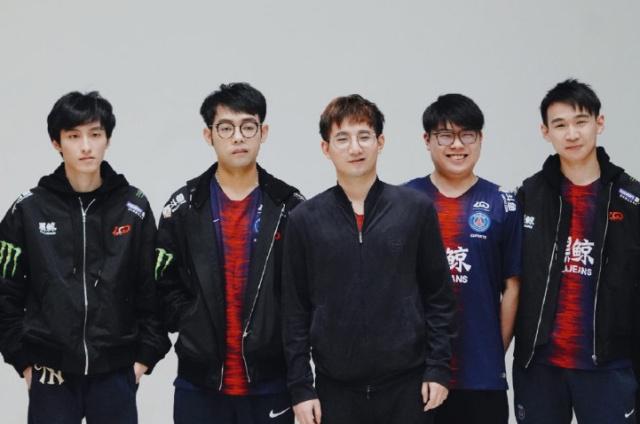 不小的损失 不小的损失