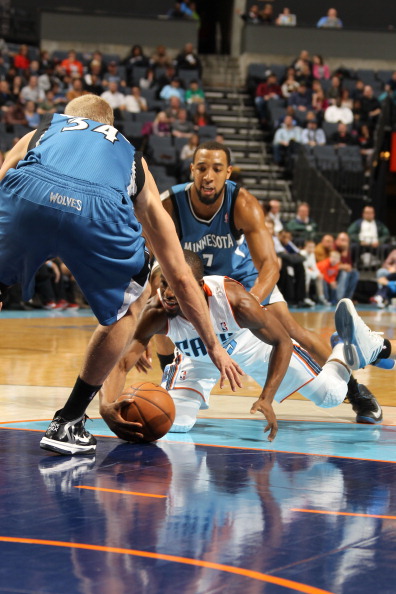 进攻线的震 进攻线的震